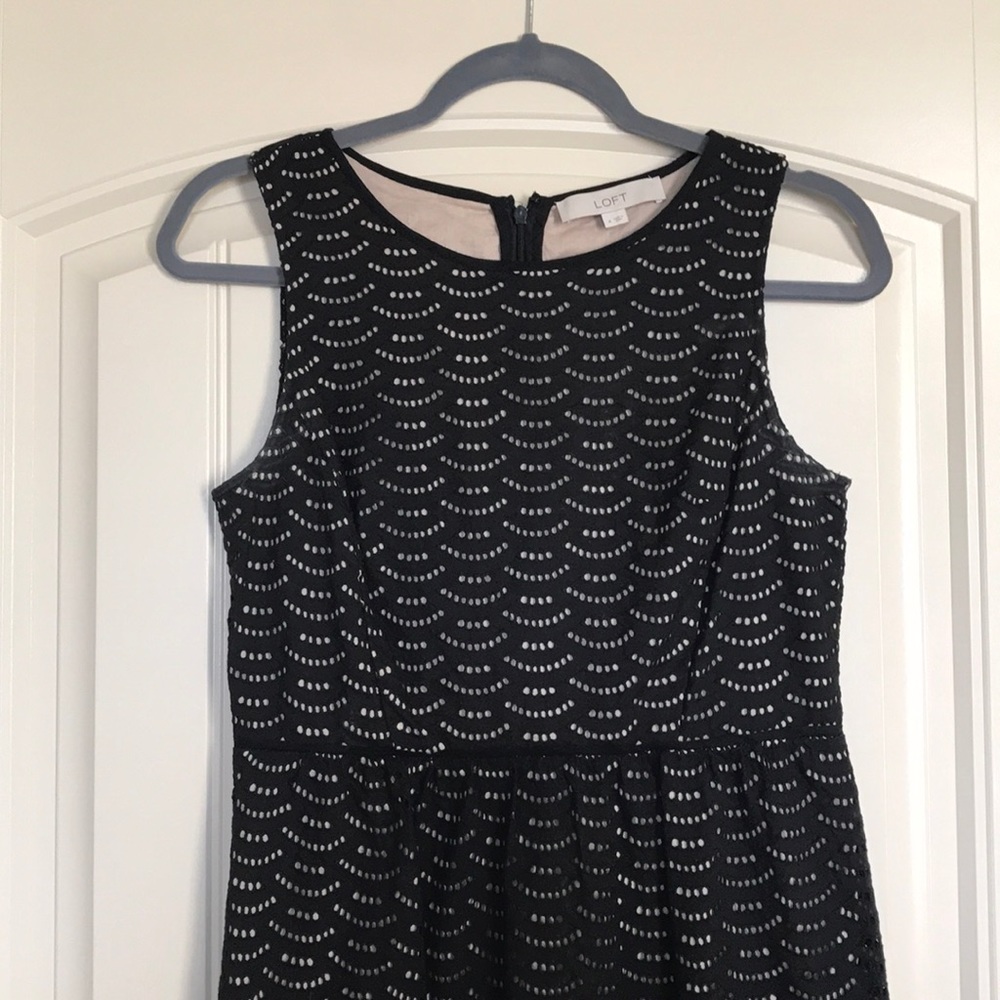 Black eyelet dress - Picture 2 of 3